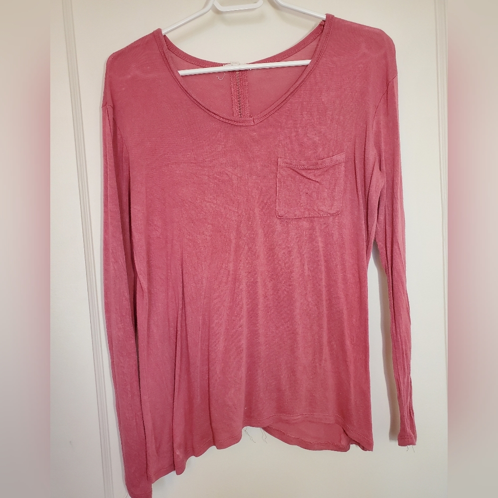 Dusty Rose Blush Loose Fit V neck pocket Top with Back Detail